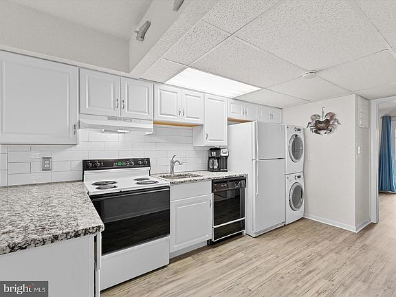 5th image of 7 40th St #307
