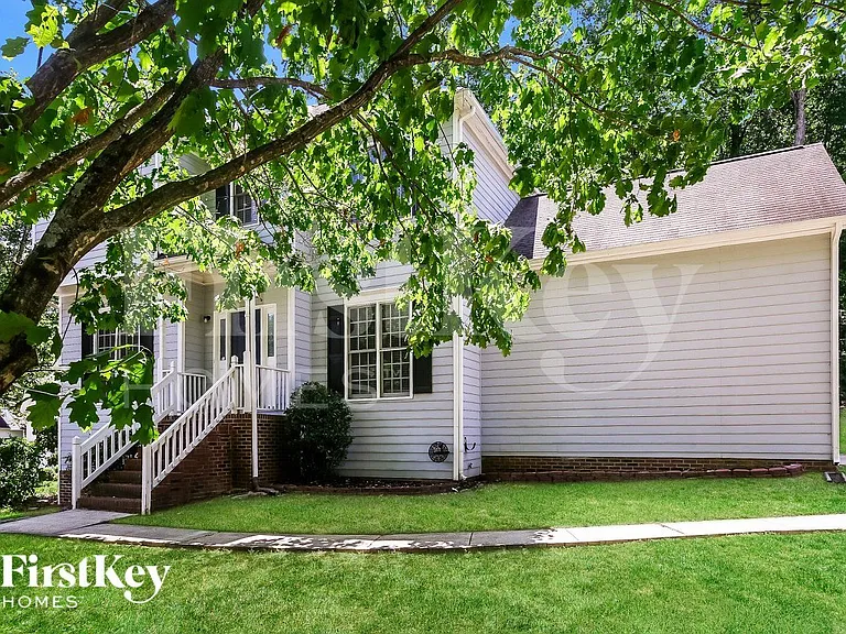10400 Hellebore Rd — Photo 3