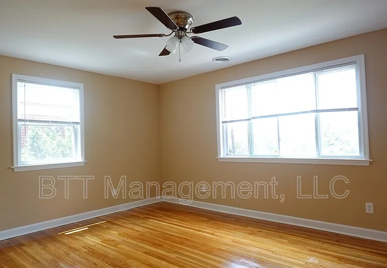 8713 Plymouth St #3 — Photo 3