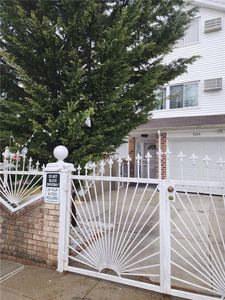 3684 Palmer Avenue, Bronx, NY, 10466