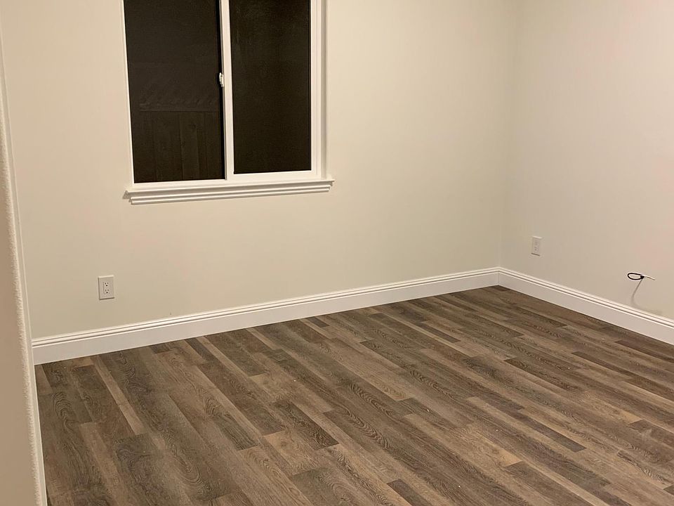1st image of 2943 Alviena Dr #2