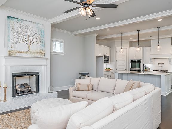 The Charlotte by Stone Martin Builders