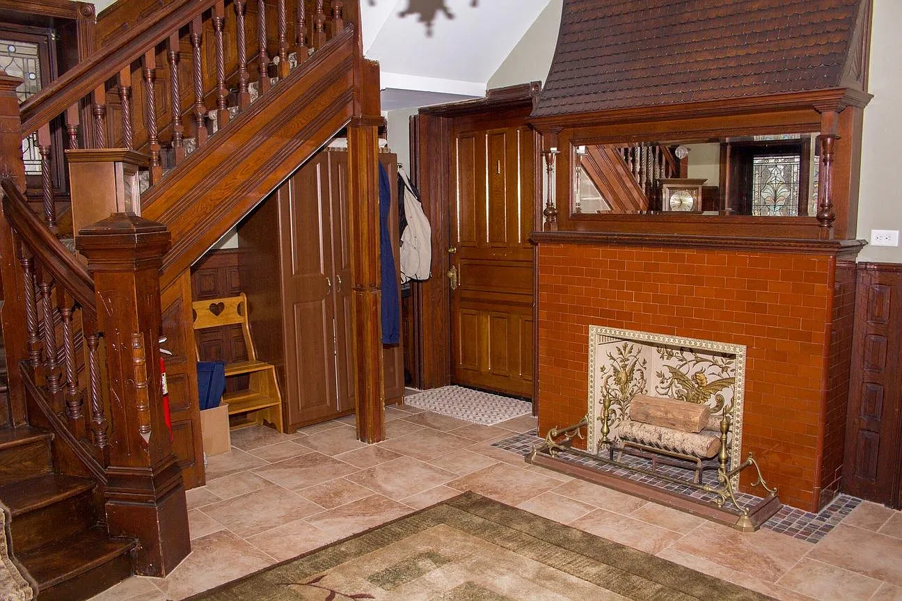 307 W Park Ave — Photo 2