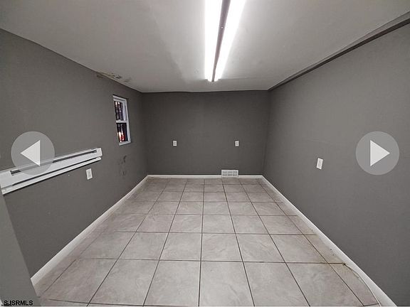 3rd image of 1816 Hummock Ave