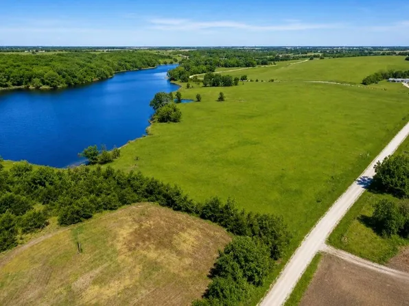 E Concord Rd, Eagleville, MO 64442