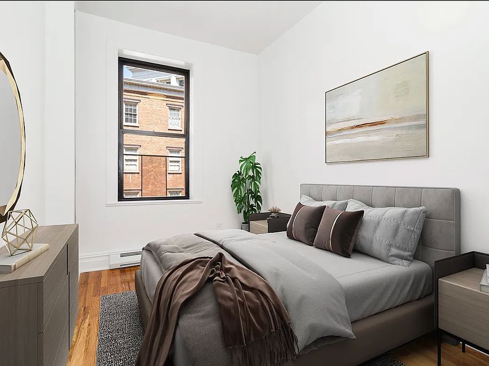 2nd image of 115 Perry St APT 1A