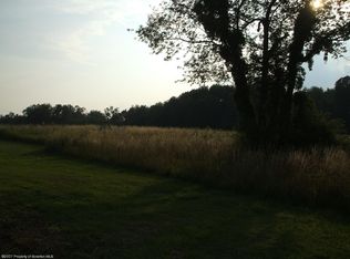 Layton Rd, Clarks Summit, PA 18411