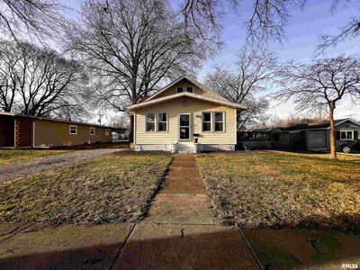 1451 Jefferson St, Carlyle, IL, 62231