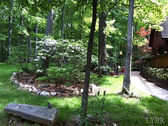 5th image of 1235 Fleming Mountain Dr