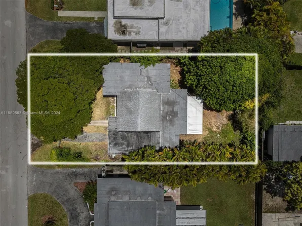6460 SW 42nd Ter, Miami, FL 33155