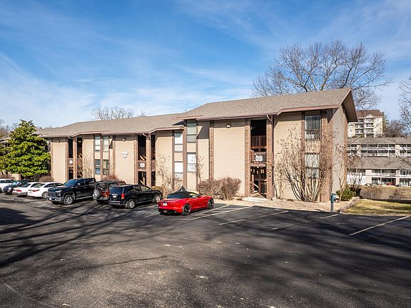 2nd image of 180 Lake Club Drive #8 BLDG 39