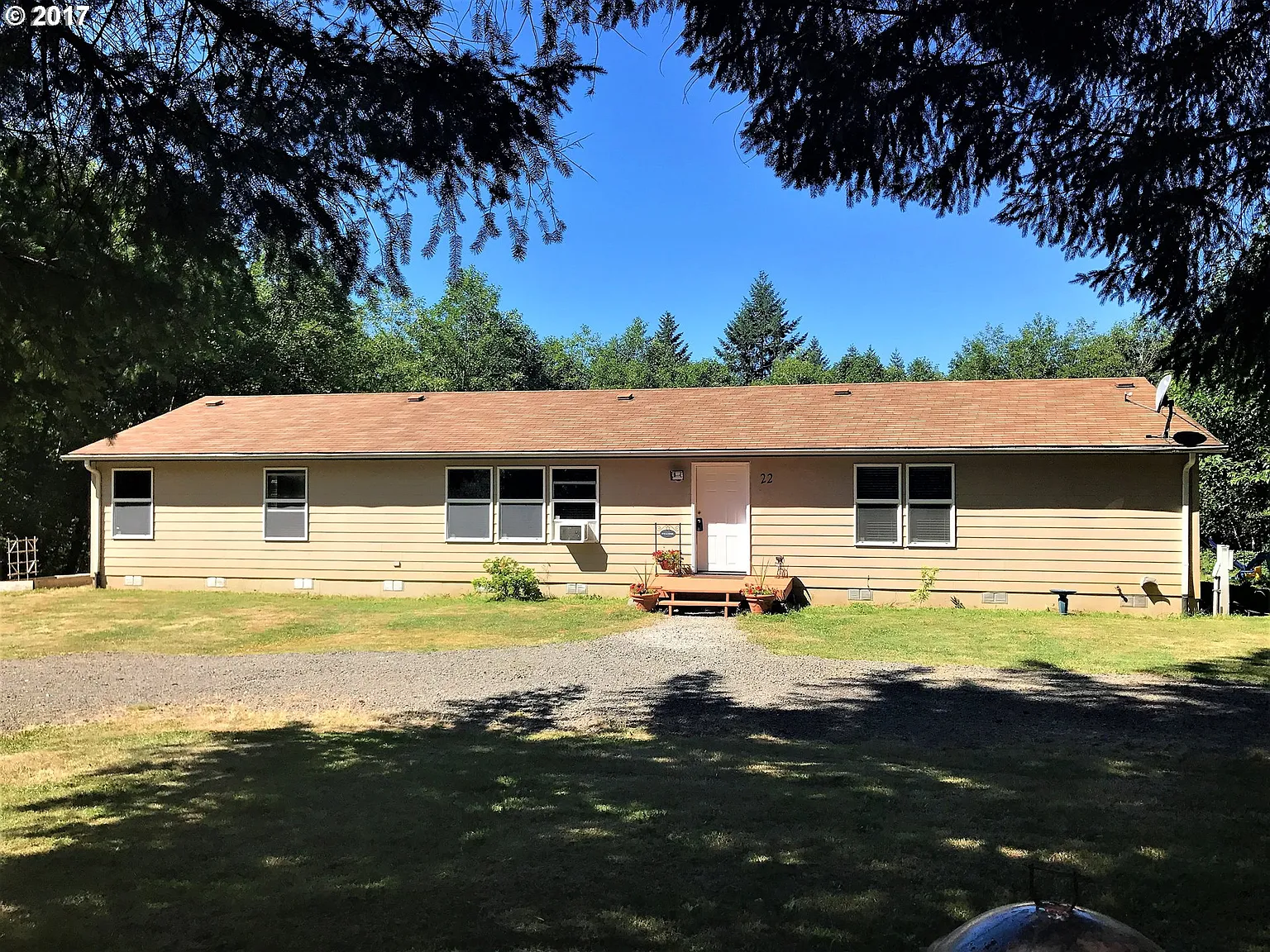 22 Walker Ln photo 1