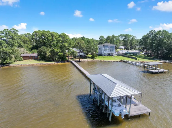 6728 E Bay Blvd, Navarre, FL 32566