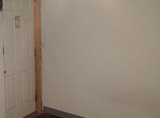 917 10th St NW, Minot, ND 58703