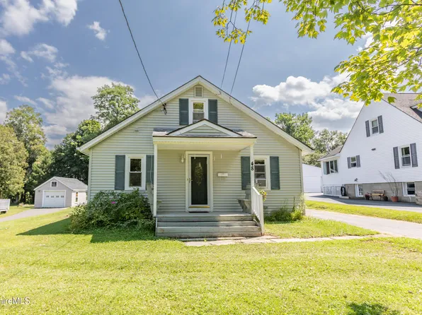 48 Mountain View Ter, Dalton, MA 01226