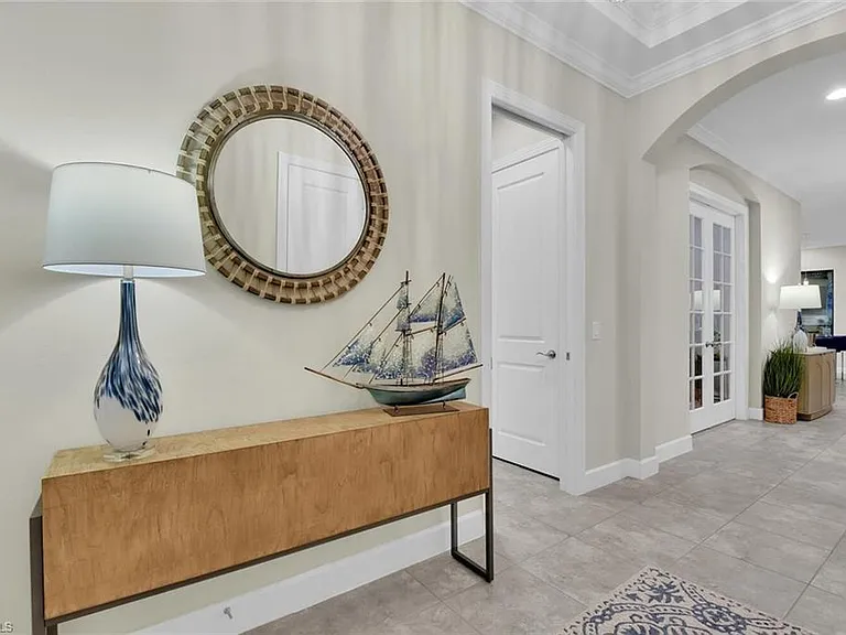 9630 Campanile Cir — Photo 4