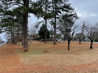 1301 30th St, Valley, AL 36854