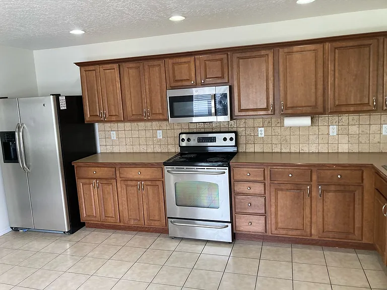 14103 Pearl Pointe Dr — Photo 38