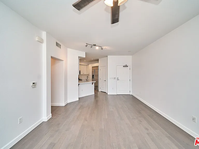 629 Traction Ave #103 — Photo 8