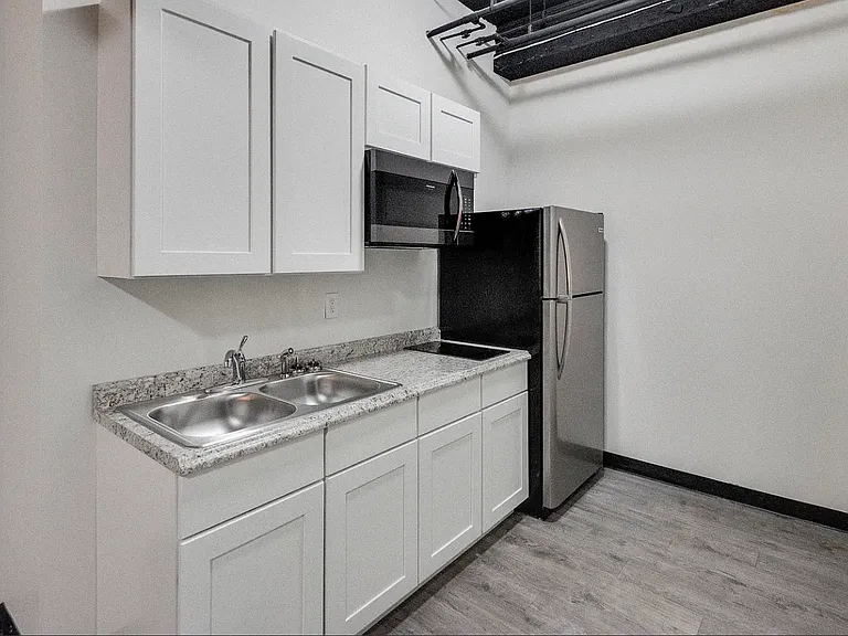 620 S 3rd St #309 — Photo 5