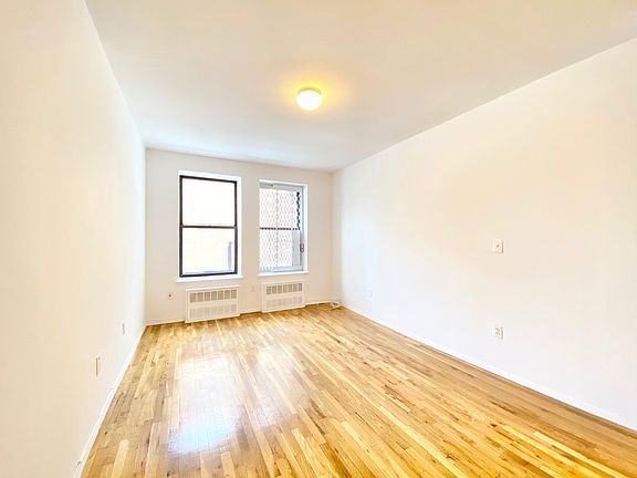 3rd image of 312 W 133rd St APT 3A