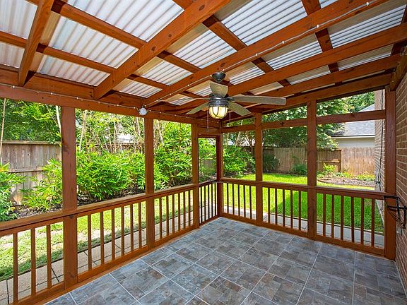 Covered and screened patio