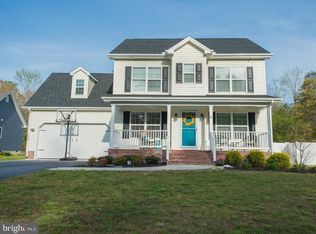 10453 Country Grove Cir, Delmar, DE 19940