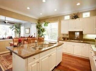 5046 Sterling Grove Ln, San Diego, CA 92130