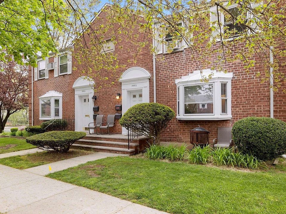 25403 A 74 Avenue UNIT A, Glen Oaks, NY 11004 Zillow
