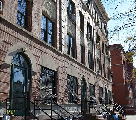 Rented by Ibec Living | media 21