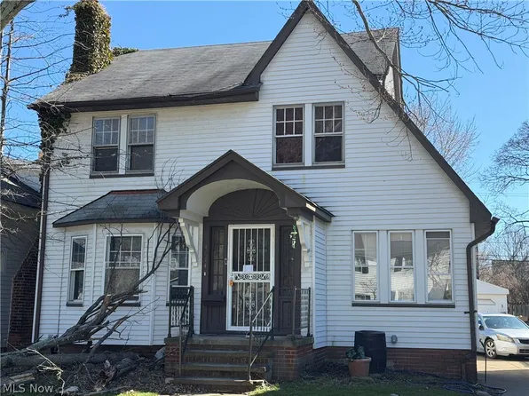 4014 Rosemond Rd, Cleveland Heights, OH 44121