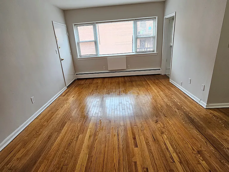 415 Kearny Ave #6B — Photo 5