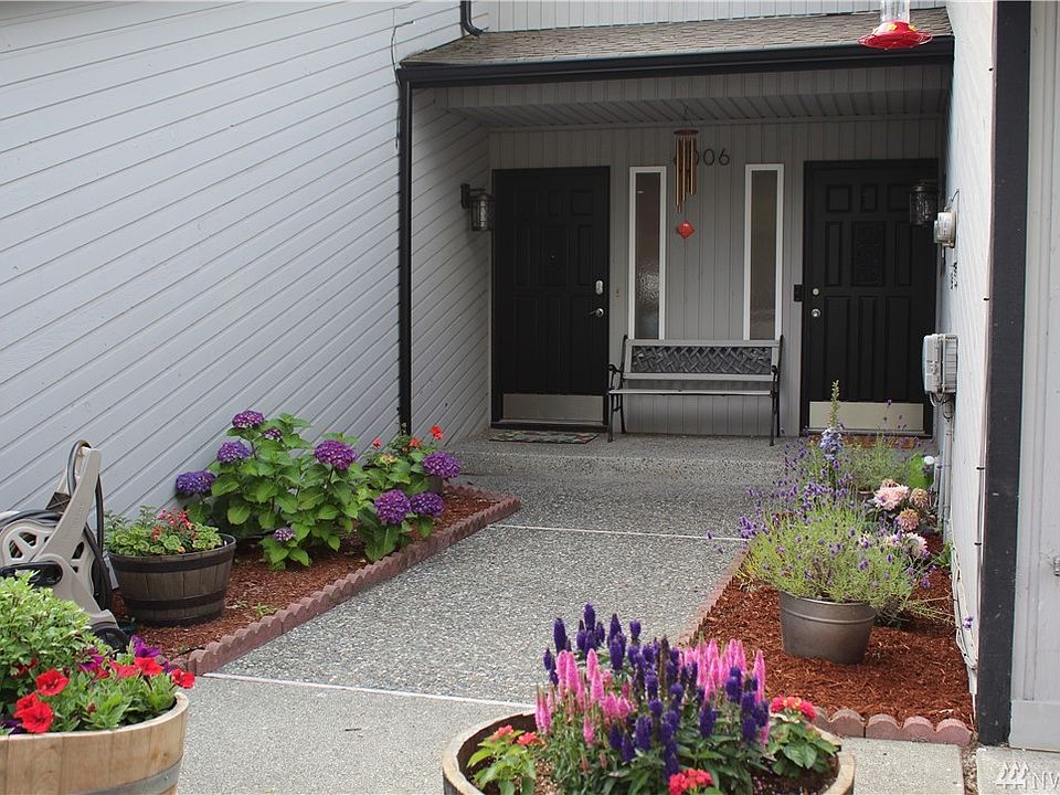 1st image of 6006 Beverly Ln #A