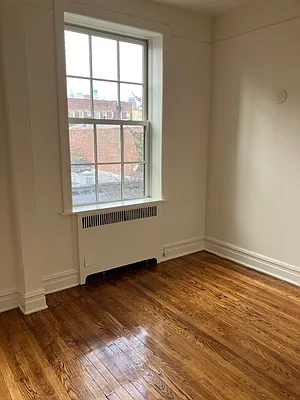 Rented by Melissa Conanan, LREB | media 3