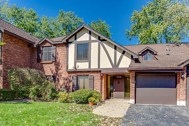 1st image of 8240 Juniper Ct Unit D
