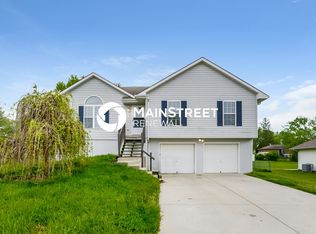 1709 Briarwood Ln, Excelsior Springs, MO 64024