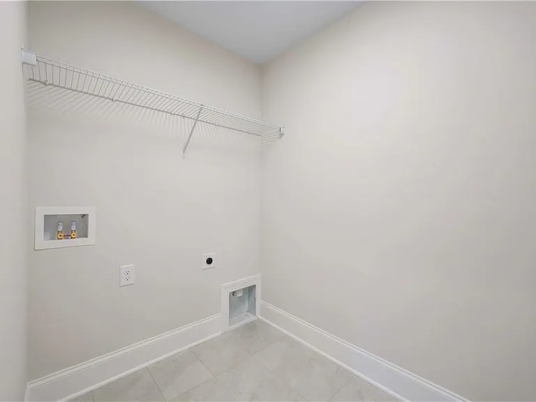 126 Spaulding Ln — Photo 29