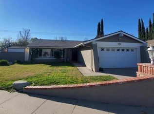2345 Collier Ct, Simi Valley, CA 93065