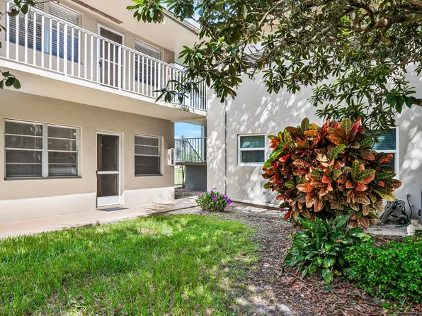 13 Lake Vista Trail #105, Port St Lucie, FL 34952