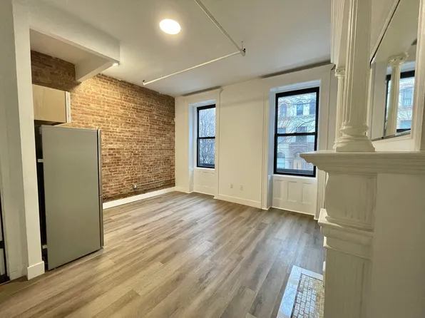 550 West 149th Street image 2 of 7