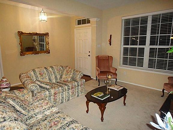 4th image of 6117 Paddlefish Dr