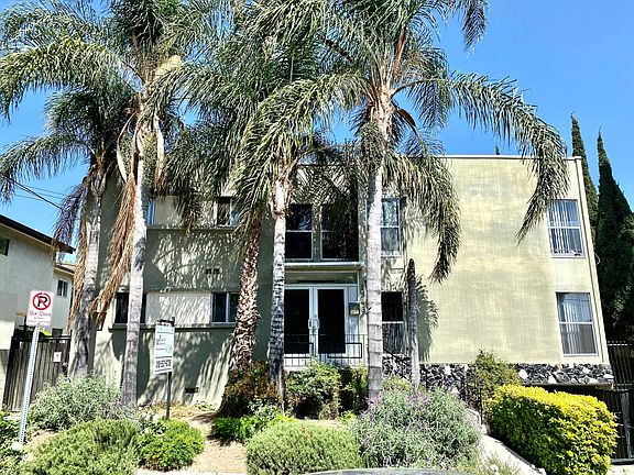 2nd image of 1948 Cheremoya Ave #12