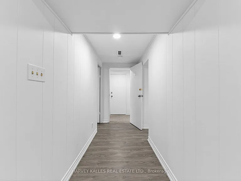 16 Terrydale Dr #BASEMENT — Photo 10