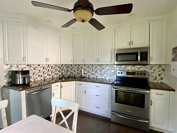 5th image of 46 Dogwood Ln