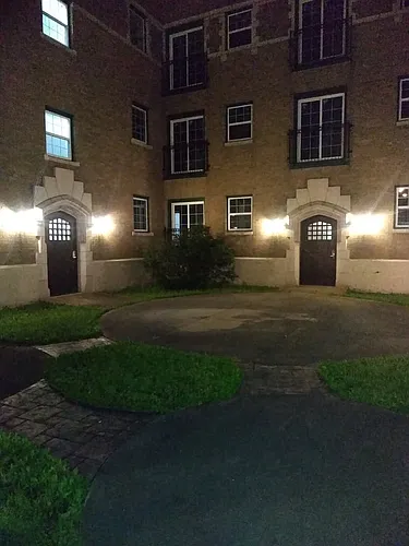 Beverly Terrace Apartments Photo 1