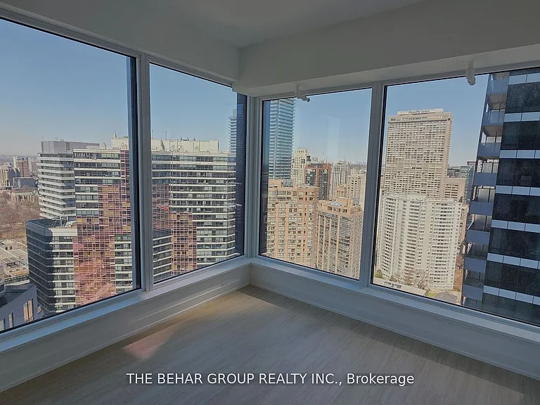 8 Wellesley St W #3803 — Photo 2