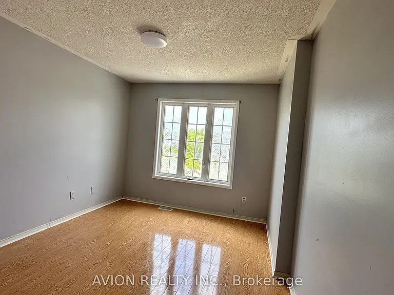 61 Crannyfield Dr — Photo 13