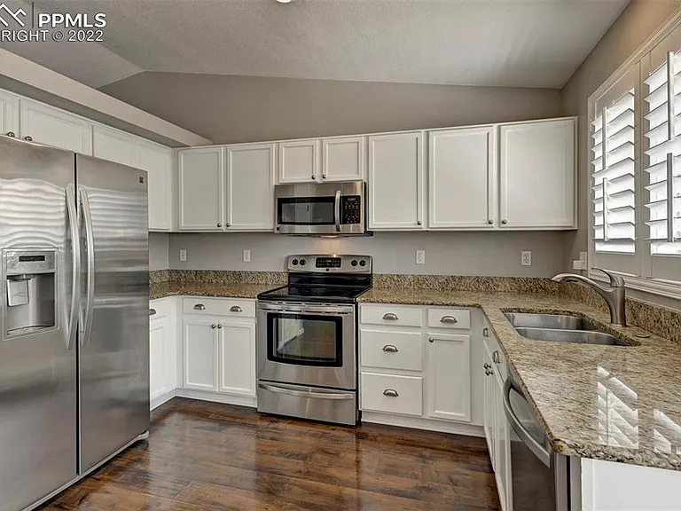 6719 Balance Cir — Photo 10