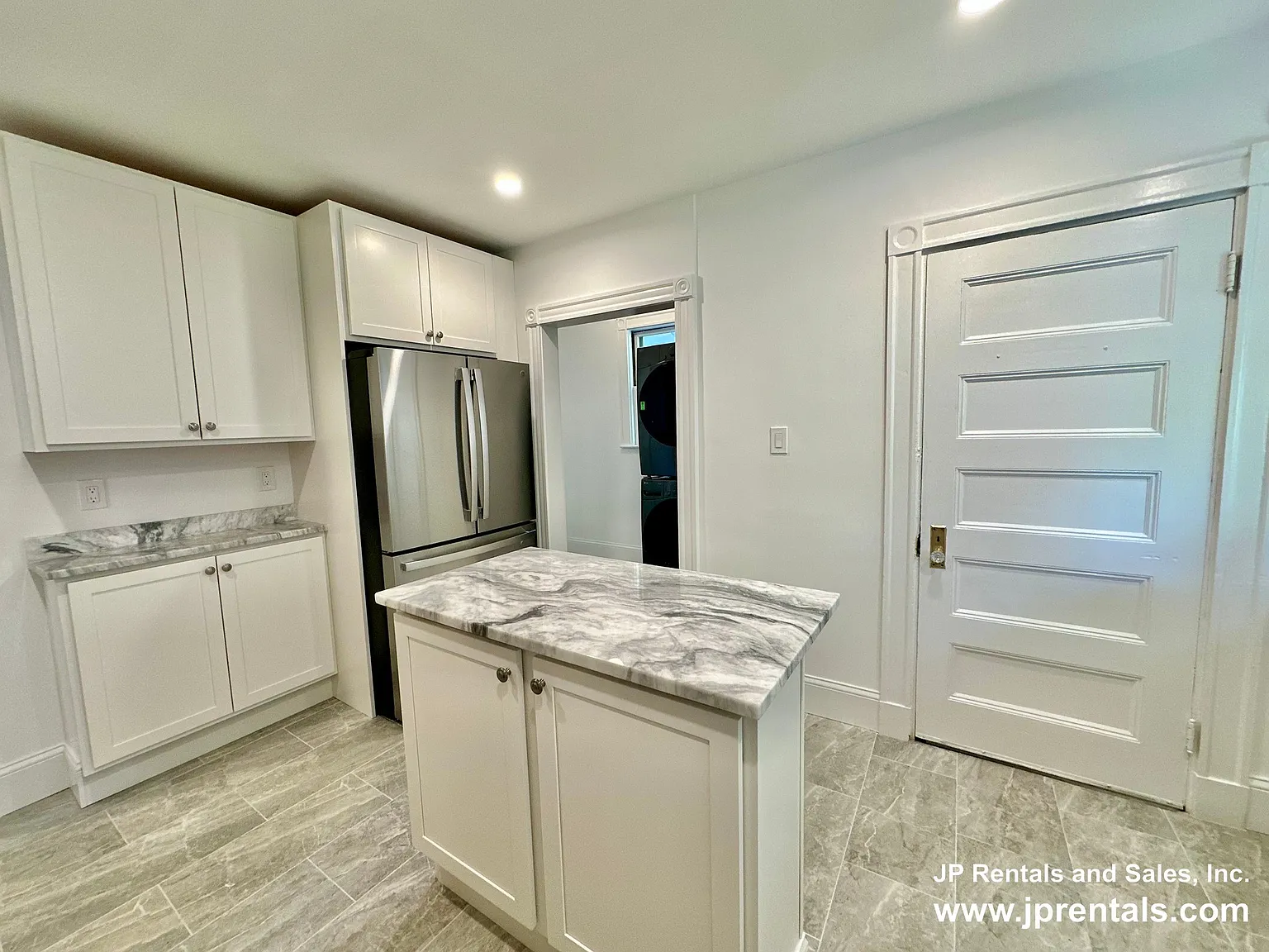 28 Boylston St — Photo 3