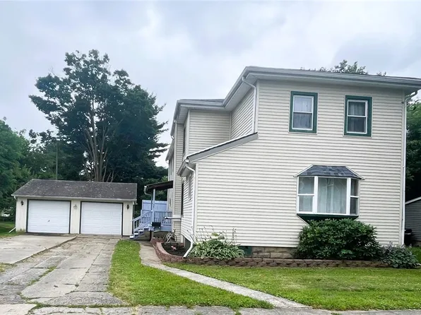 33 E Vanscoter St, Hornell, NY 14843
